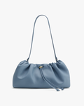 Unterarm‑Schultertasche aus weichem hellblauem Leder mit Schnürzug und geraffter Optik
